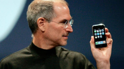 iPhone shënon ditëlindjen e gjashtëmbëdhjetë