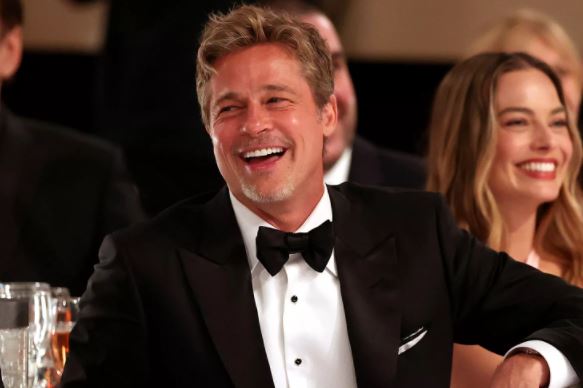 Brad Pitt në qendër të vëmendjes gjatë ceremonisë “Golden Globes 2023”