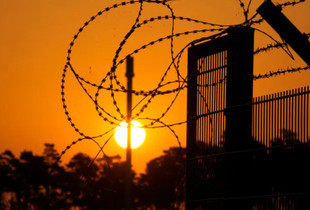 Zyrtarët perëndimorë thonë se janë acaruar prej sulmeve ruse në ngritje kundër infrastrukturës