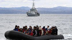 Greqia thotë se ka rënë ndjeshëm numri i migrantëve