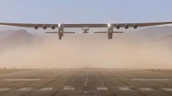 Aeroplani më i madh në botë vendos një tjetër rekord