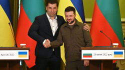 Si arriti vendi më i varfër i BE-së ta shpëtojë fshehurazi Ukrainën?