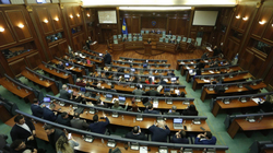 Kuvendi sot shqyrton 27 pikat e papërfunduara nga viti i kaluar