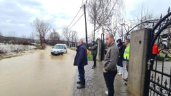 Qeveria për vërshimet: Situata mbetet më e vështirë në Klinë
