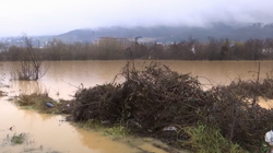 Përmbytjet shkaktojnë dëme të mëdha në Pejë