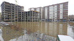 MPB për vërshimet: Gjendja po qetësohet, uji po largohet me pompa