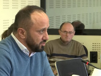 Drejtori i Handikos, Afrim Maliqi, ne komision duke raportuar
