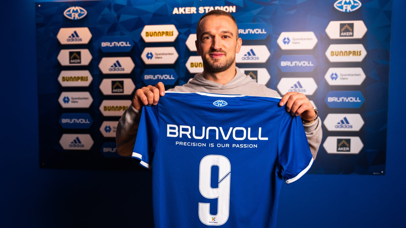 Berisha kthehet në Norvegji, firmos me Molden