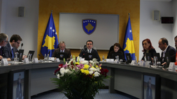Refuzohet ankesa e Qeverisë, mbetet i pezulluar vendimi për ulje pagash në drejtësi