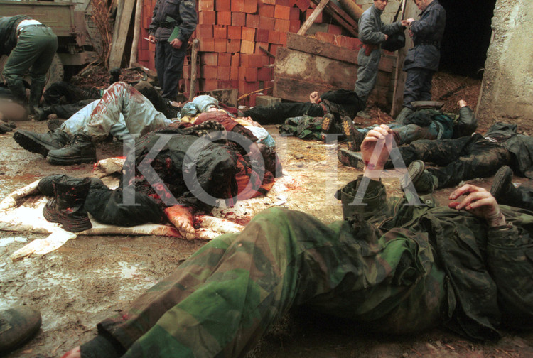 24 vjet nga masakra në Rogovë të Hasit  Pamje të rënda 