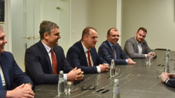 Nimanbegu sinjalizon Kurtin për statusin e Kishës Ortodokse Serbe