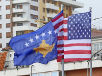 Flamujet e SHBA-se dhe Kosoves