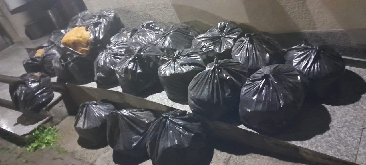 Sekuestrohen 25 thasë duhan të kontrabanduar nga Maqedonia e Veriut