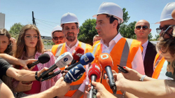 Kurti: Qeveria ka zero varësi nga Lista Serbe, Kusari-Lila e ka detyrë të sigurojë sa më shumë vota