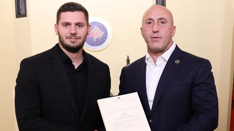 Zëdhënësi i AAK-së: A u lirua Todosijeviqi në kuadër të marrëveshjes Kurti-Vuçiq?