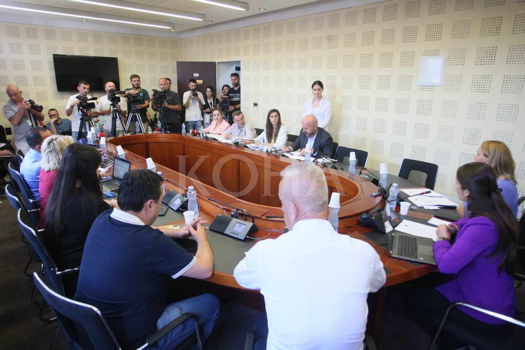 S’ka kuorum për shqyrtimin e Raportit të auditimit për pasqyrat vjetore financiare të FSSH-së