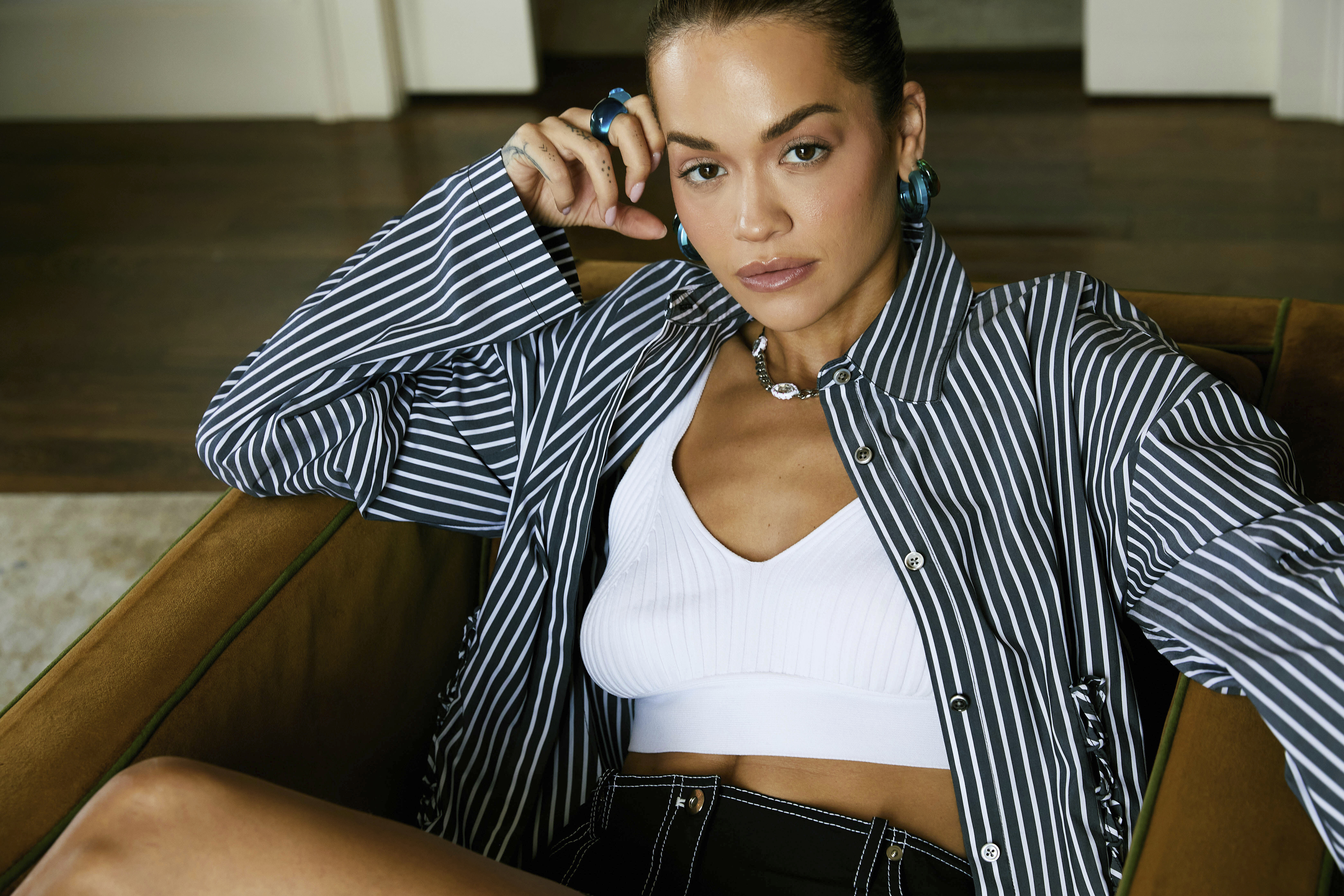 Rita Ora tregon si e riktheu vetëbesimin për të realizuar sërish album