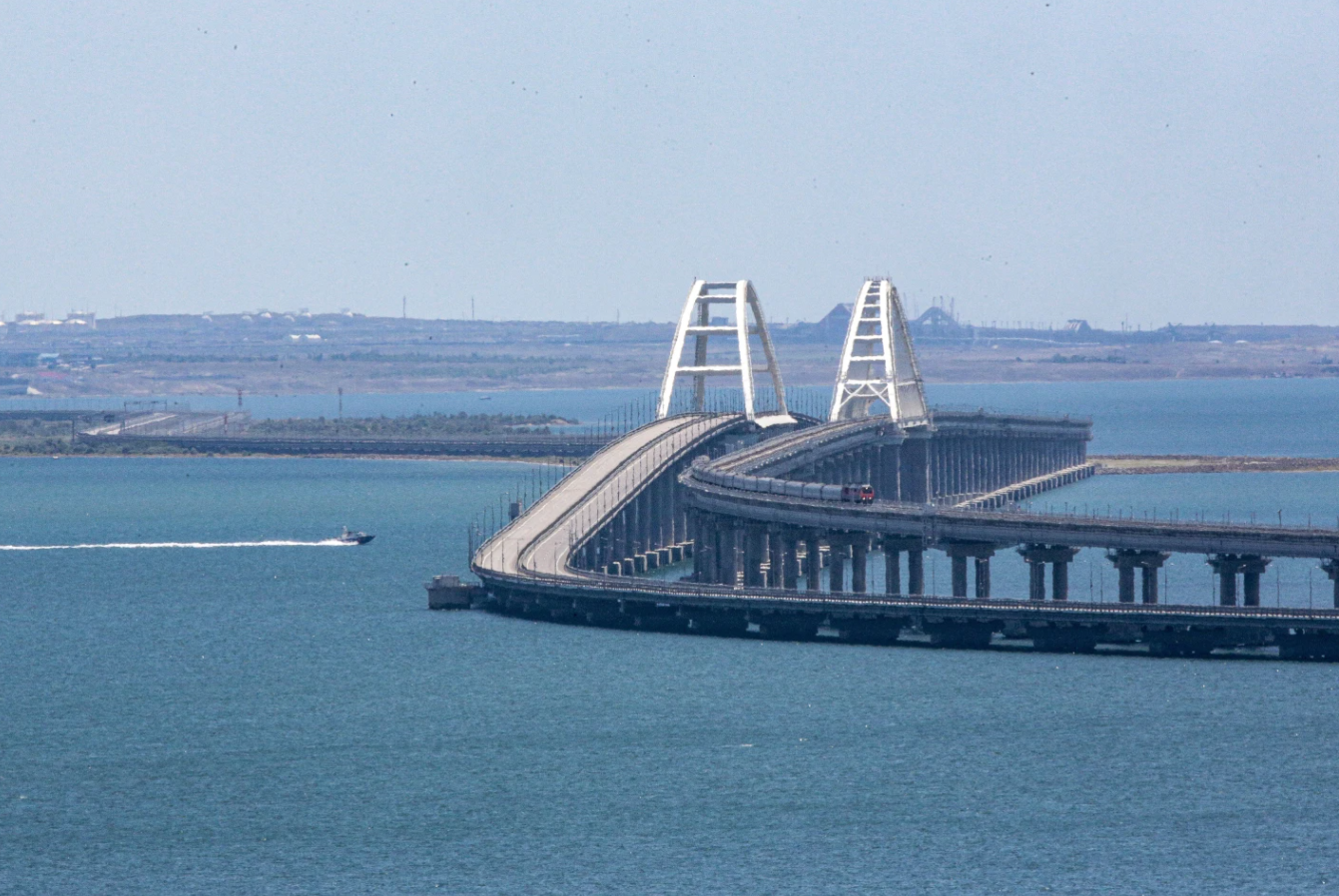 Pas pezullimit të marrëveshjes së grurit, Rusia sulmon portin kryesor ukrainas