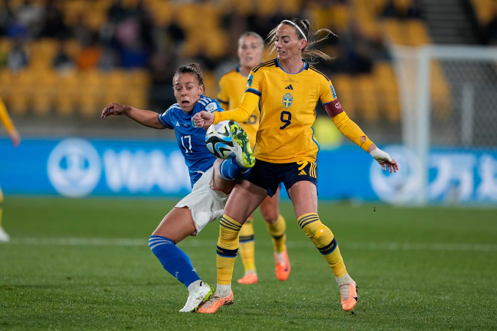 Suedia e Asllanit shkëlqen në fitoren ndaj Italisë