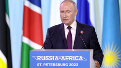 Putin: E tërhoqëm ushtrinë nga Kievi për një traktatë paqeje