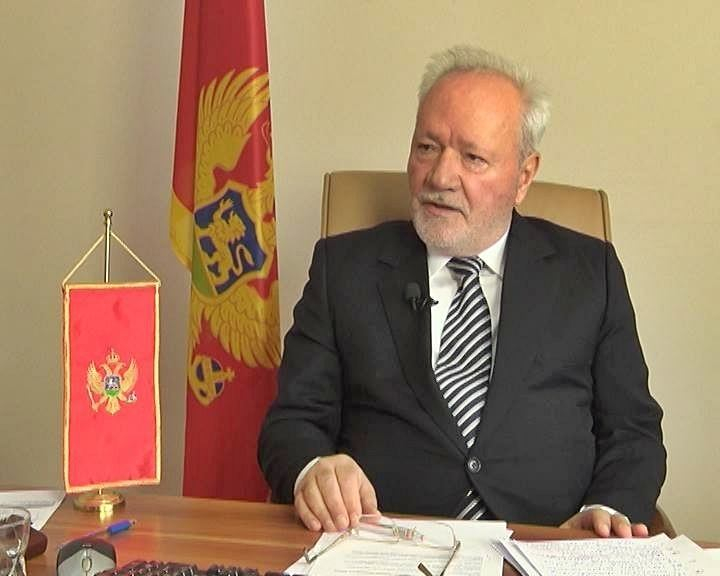 Dinosha: Serbia nuk ka ndryshuar, Kosova të ketë koordinim me Amerikën