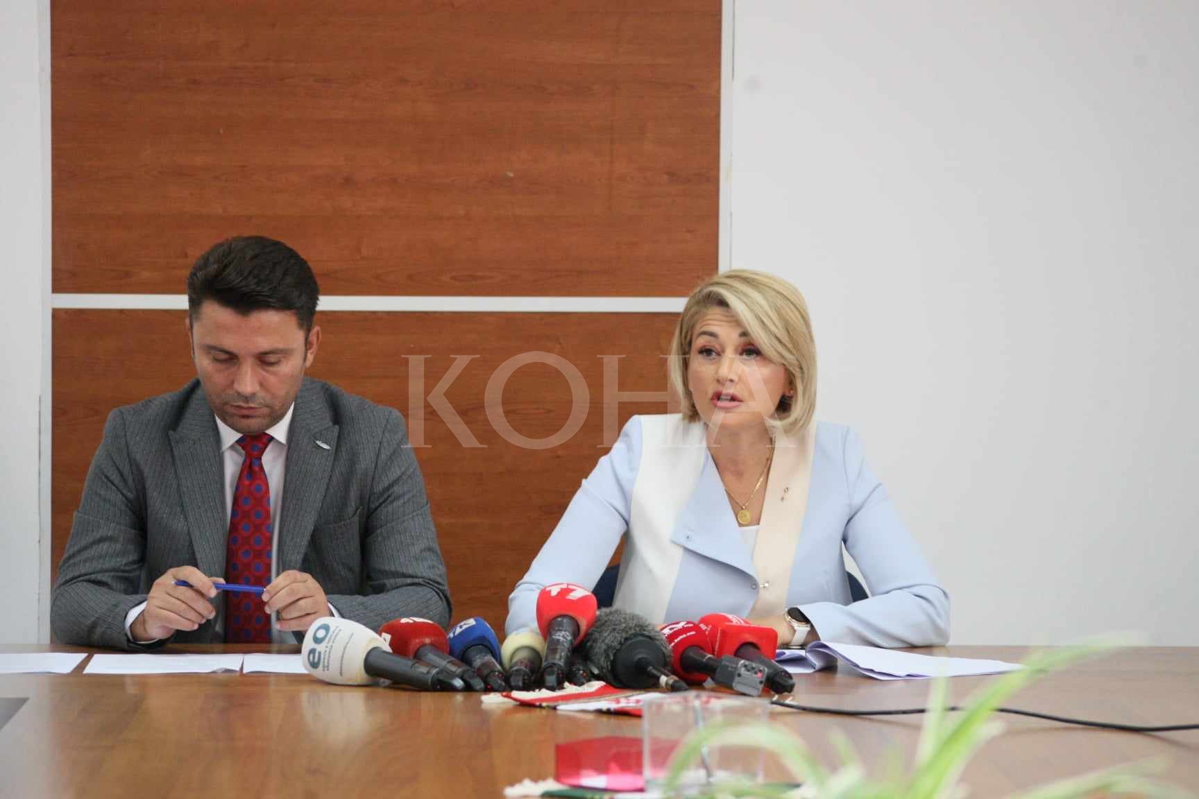 Kusari-Lila: Të zbardhen faktet për “Klan Kosovën”, askush s’guxon të cenojë lirinë e medias