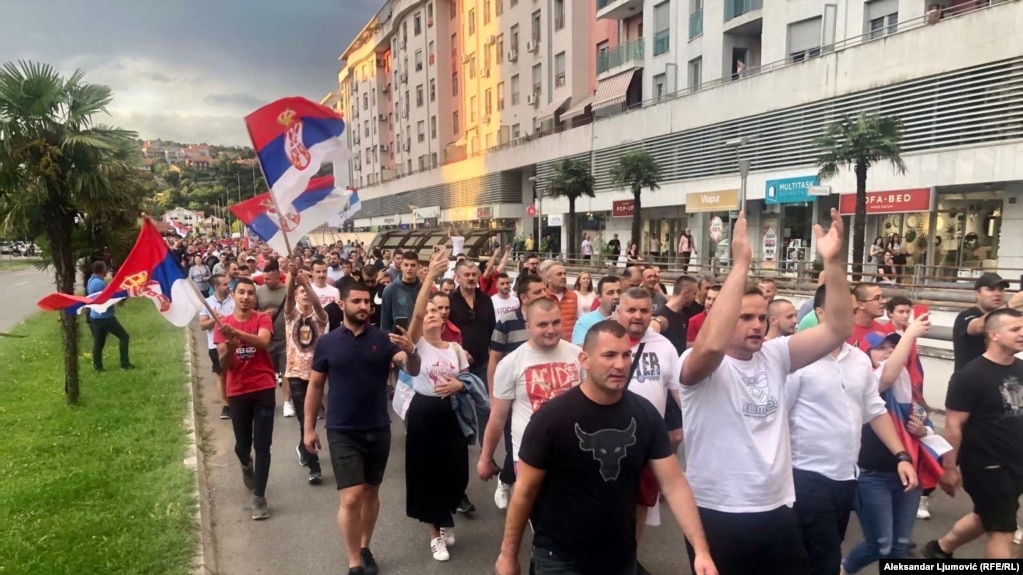Në Mal të Zi tubime në mbështetje të serbëve në Kosovë
