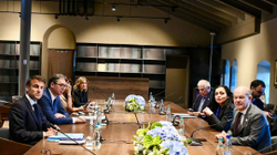 Ndërkombëtarët rrisin presionin mbi Kosovën
