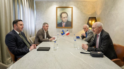 Abdixhiku takoi ambasadorin francez: Koordinimi me aleatët, i domosdoshëm
