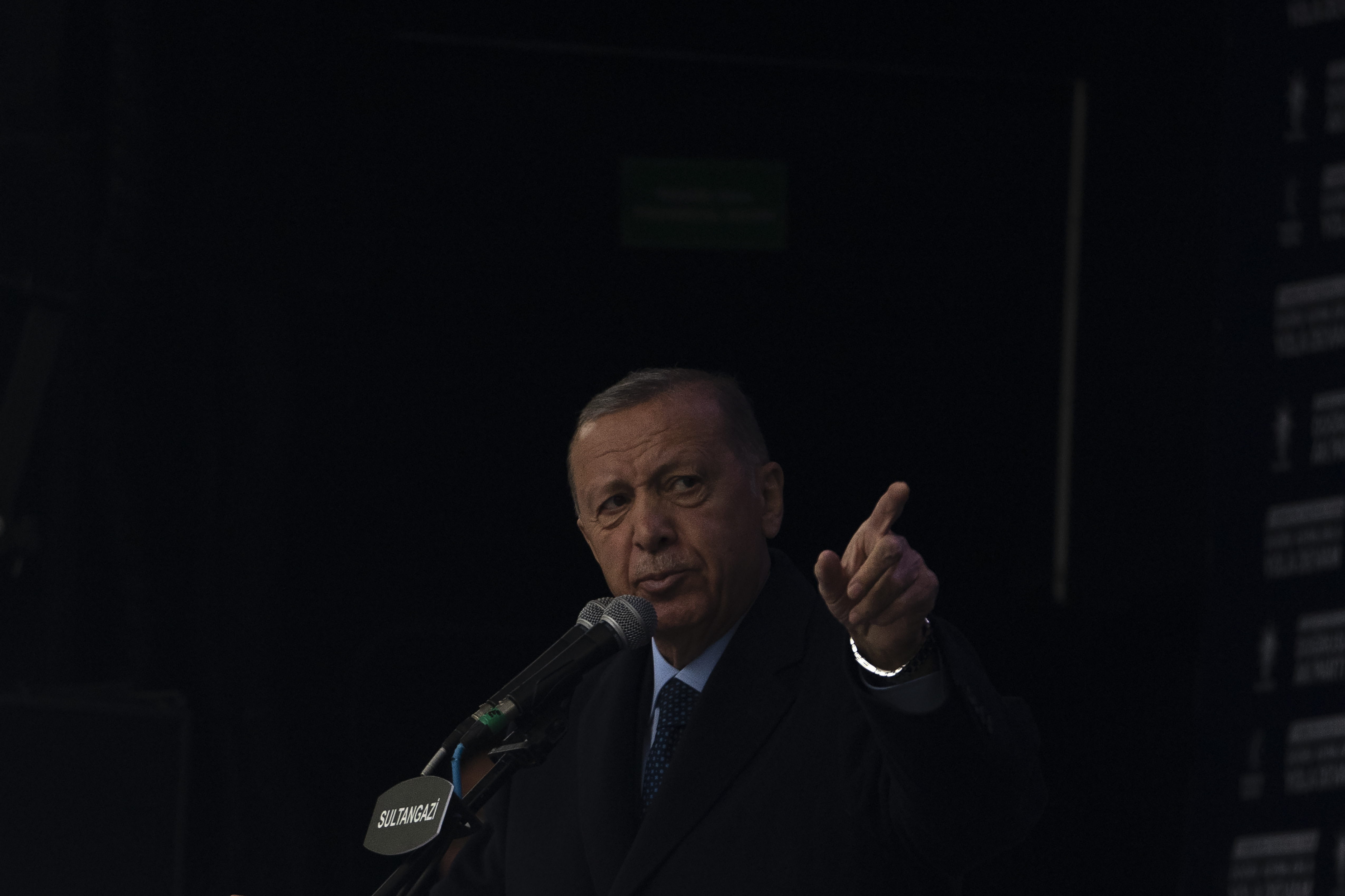 Erdogani: I gatshëm të ndihmoj në ndalimin e luftimeve mes Izraelit dhe Hamasit