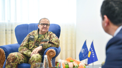 Komandanti i KFOR-it akuzon Kurtin: Të mos konsiderohemi ombrellë strehimi pas veprimeve të njëanshme