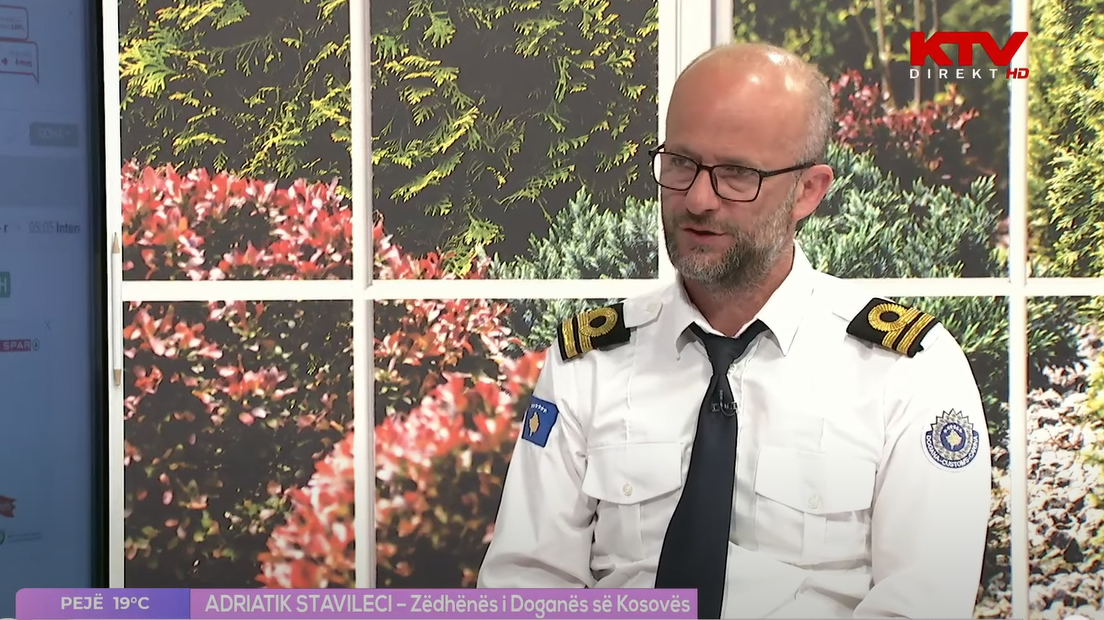 Dogana: Barnat pa banderola në Skenderaj u gjetën në banjën e një lokali