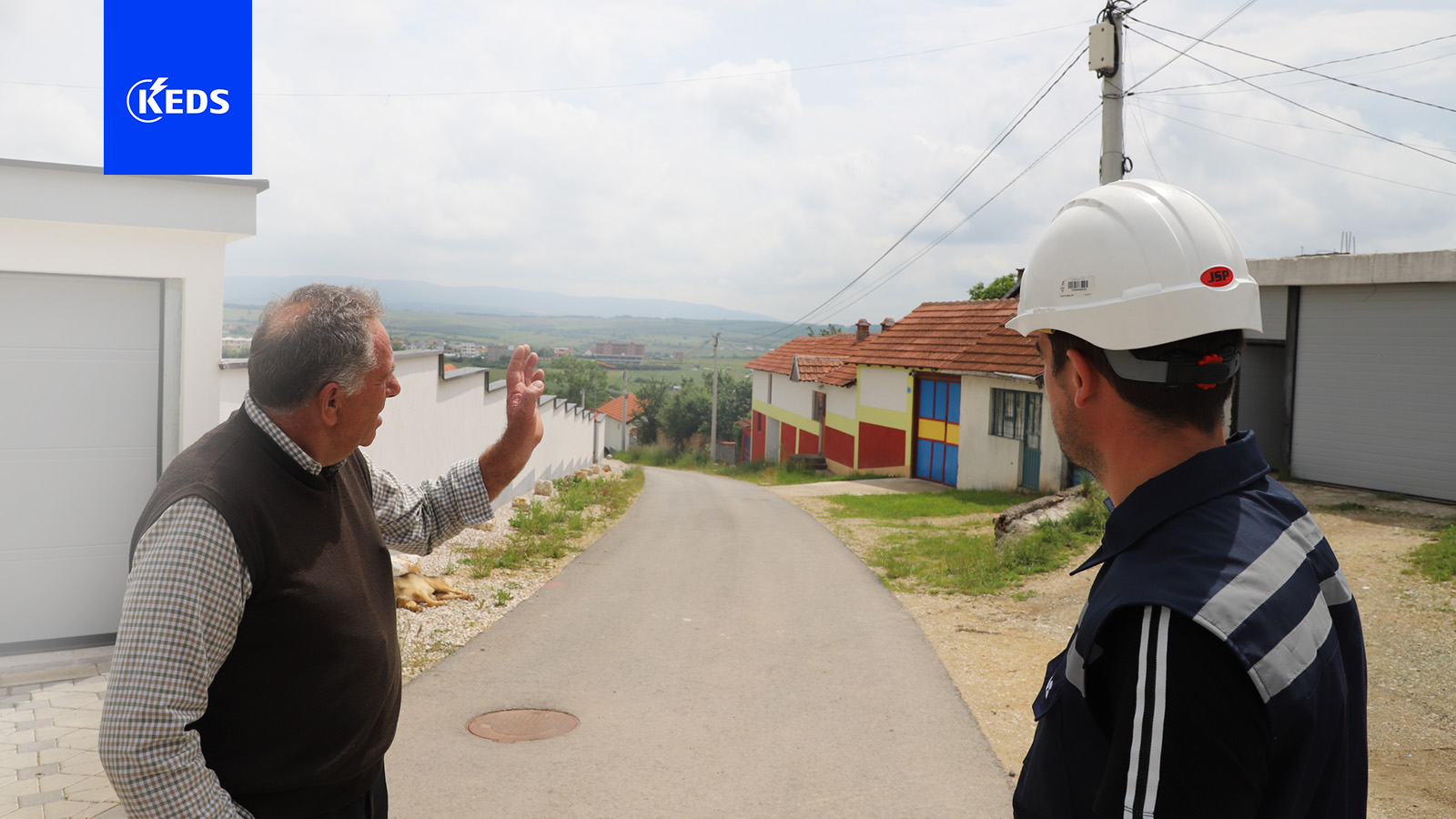 Afër 10 mijë banorë të fshatrave të Skenderajt përfitojnë nga rrjeti i ri elektrik
