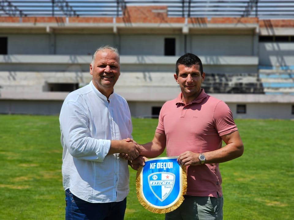 Beqiraj i jep fund karrierës si futbollist