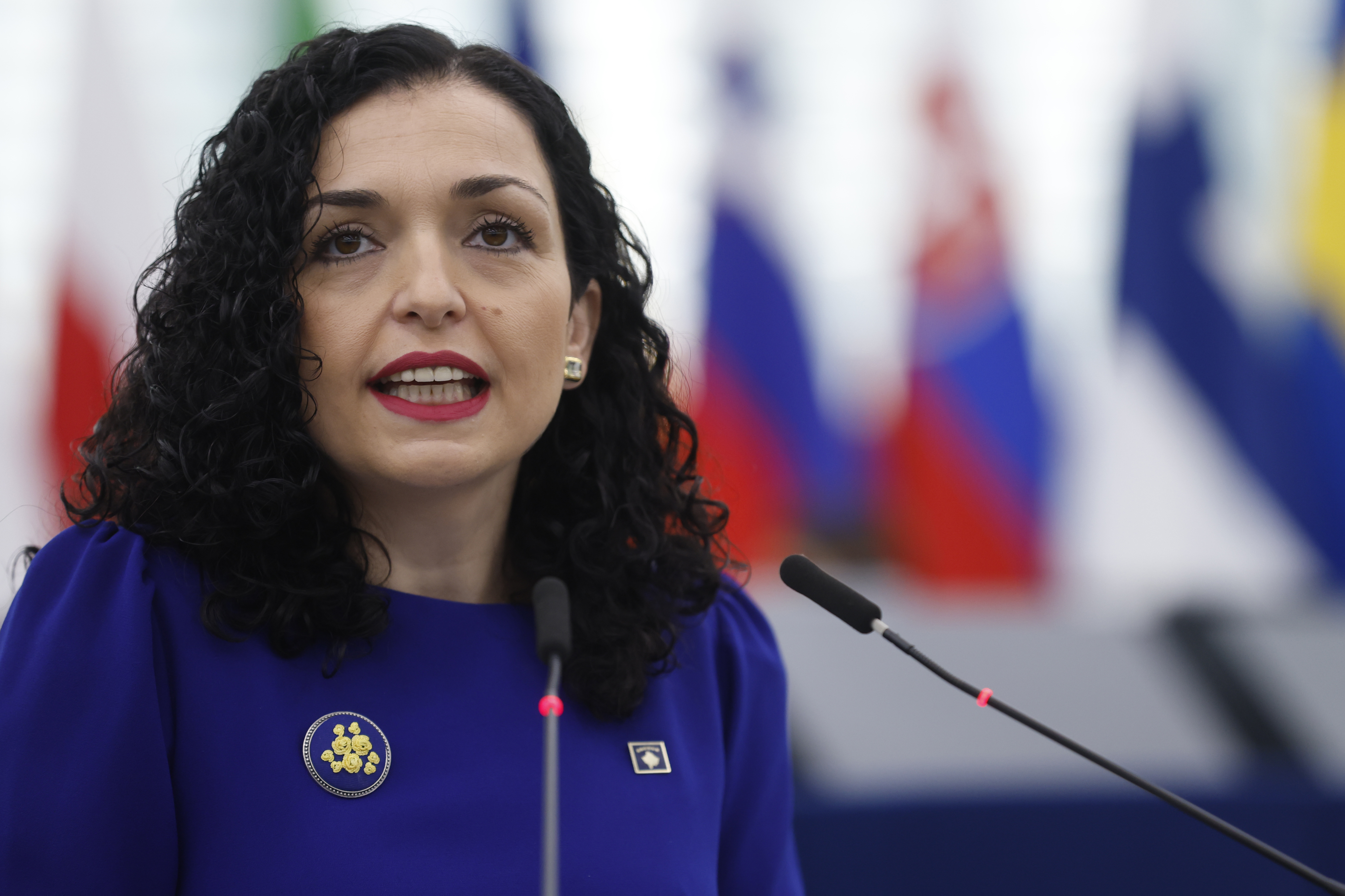 Osmani për sulmet ndaj gazetarëve në veri: Këto akte duhet të dënohen nga të gjithë