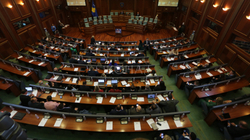 Kuvendi miraton në parim faljen e 100 eurove të tatimit në pronë për këtë vit