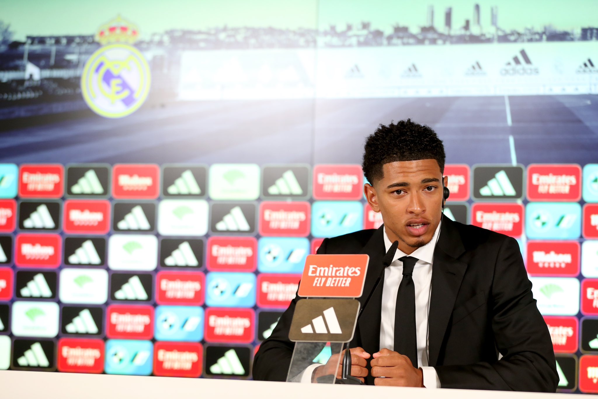 Bellinghamit i jepet numri i legjendës pas kalimit te Real Madridi