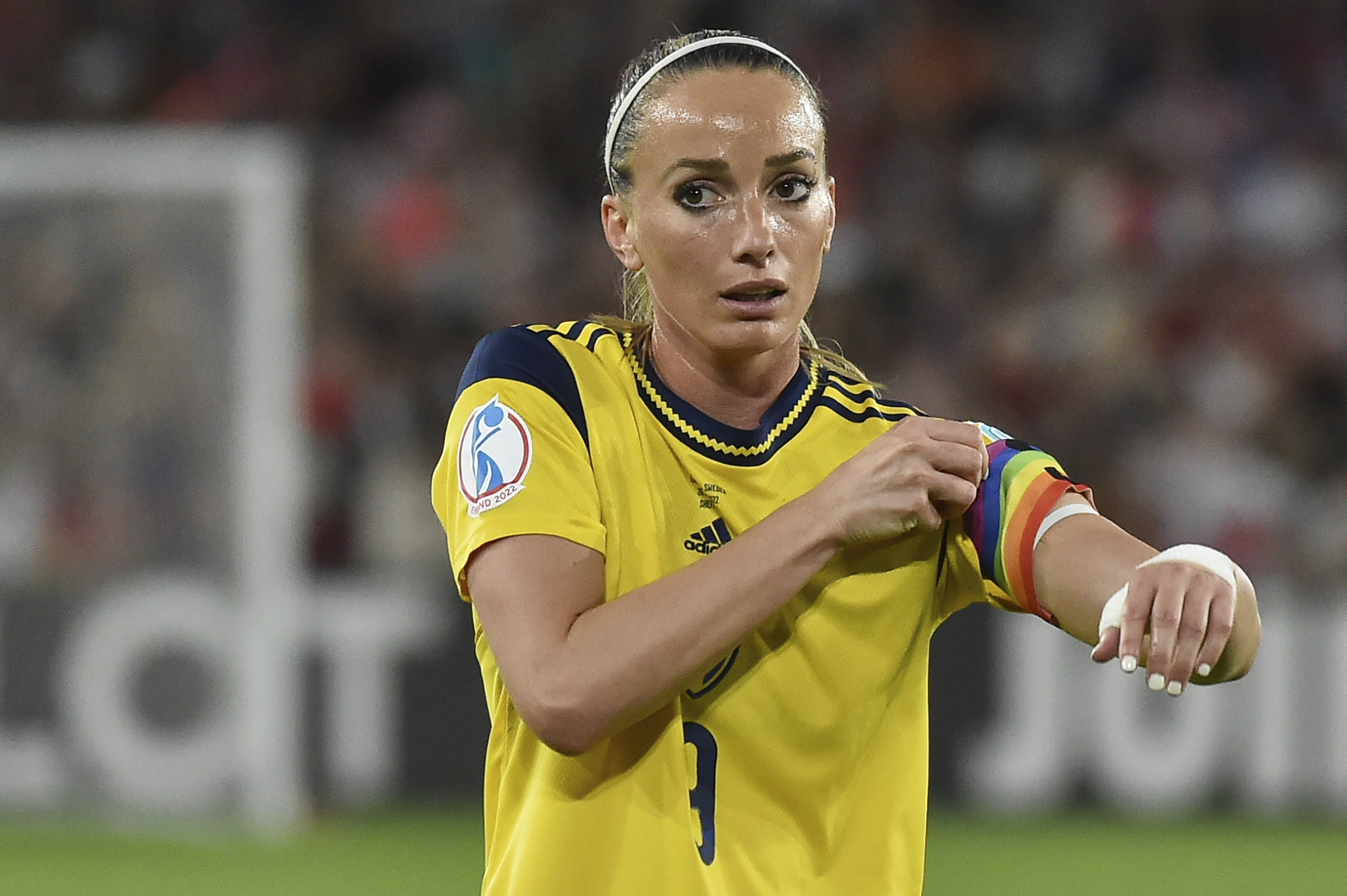 Asllani flet për barazinë gjinore në futboll