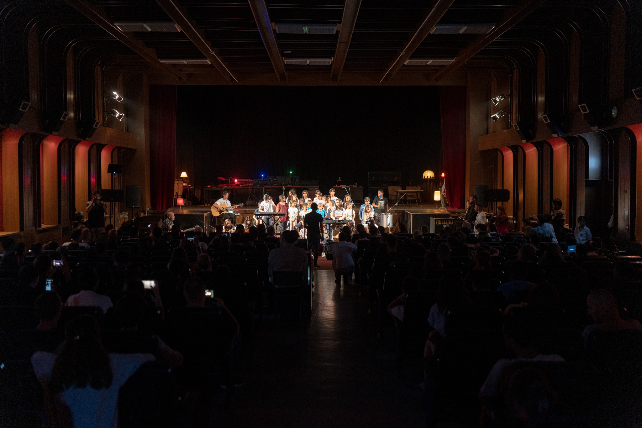 “Rolling Film Festival” ndez projektorin me rrëfimin e krenarisë rome