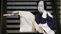 Aktori japonez arrestohet me dyshimin se ndihmoi në vetëvrasjen e nënës