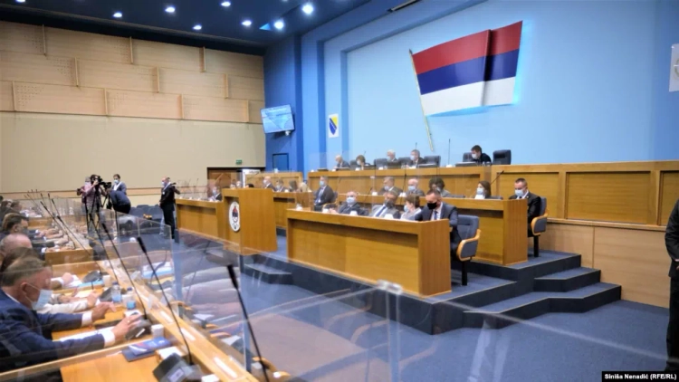 Republika Sërpska stopon miratimin e heqjes së regjimit të vizave mes Bosnjës dhe Kosovës