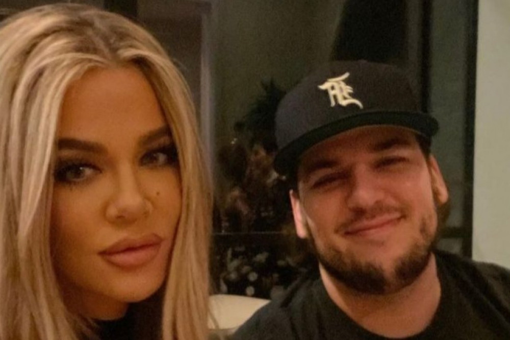 Rob Kardashian bën një postim të rrallë në Instagram për ditëlindjen e motrës Khloet