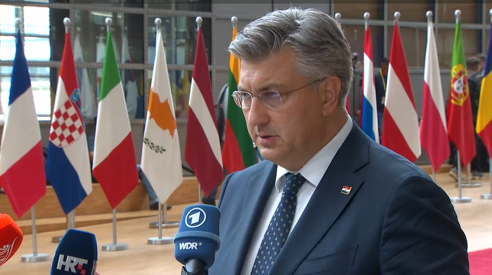 Plenkoviq: Duhen shtensionim dhe zgjedhje të reja gjithëpërfshirëse në veri të Kosovës