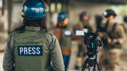 “Kërcënohen” gazetarët: Inteligjenca Artificiale do t’ua grabitë punën