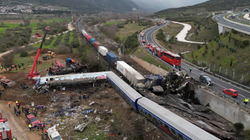 Të paktën 32 të vdekur nga përplasja e trenave në Greqi