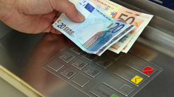 The official of a bank says that for three months about 2,000 counterfeit euros were deposited