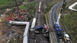 Shkon në 57 numri i të vdekurve nga përplasja e dy trenave në Greqi