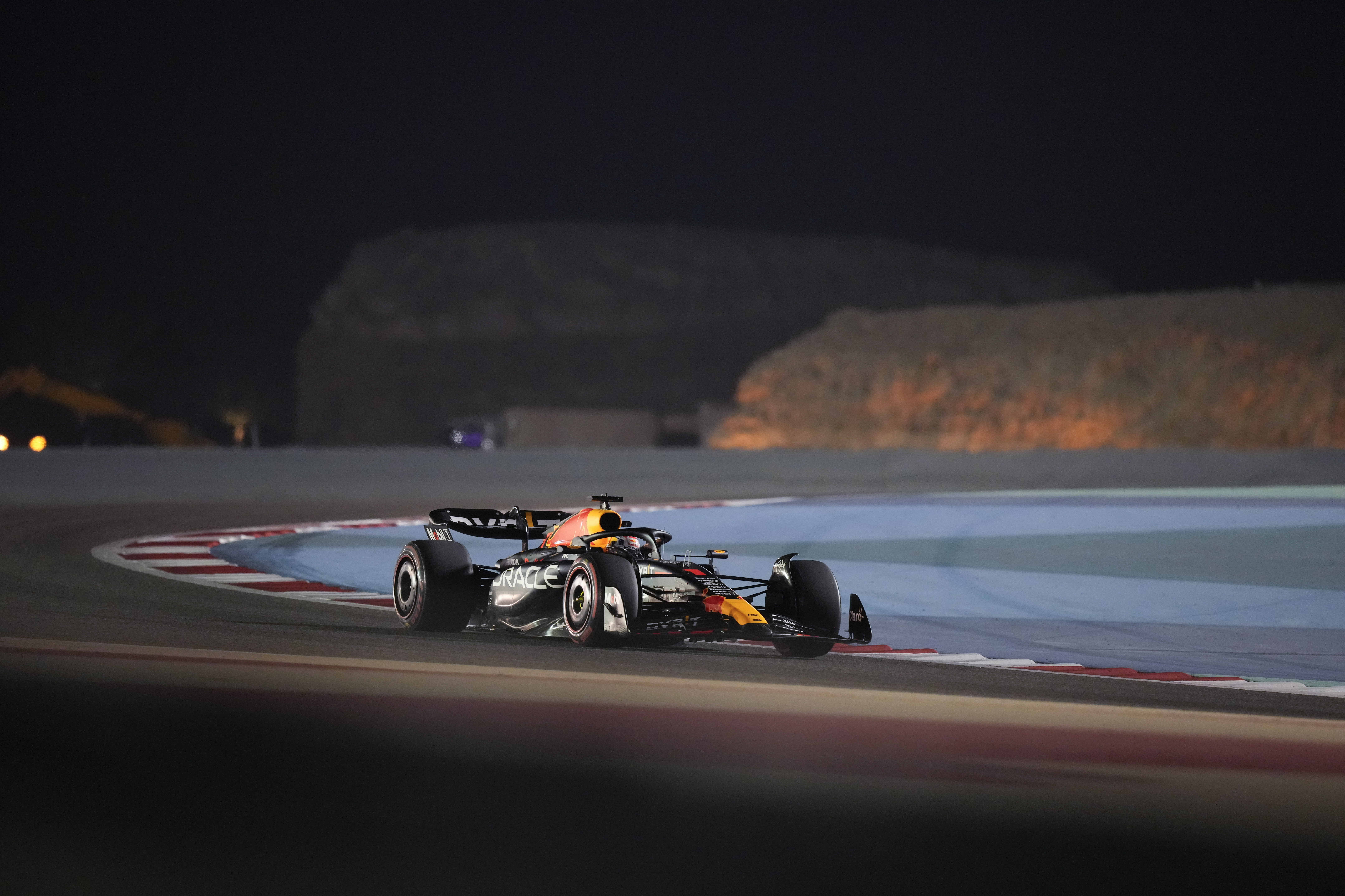 Verstappen synon fitoren e parë të sezonit 2023 në Bahrejn