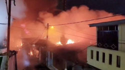 Zjarr në Indonezi: 17 të vdekur e qindra të evakuuar