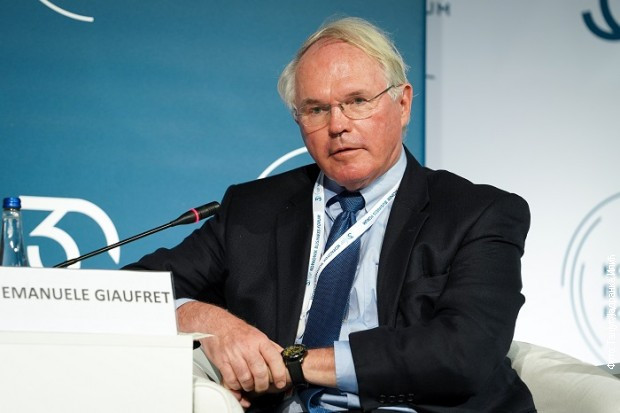 Ambasadori amerikan në Beograd, Christopher Hill